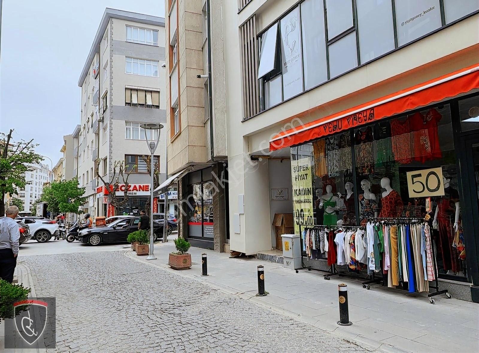 Reşadiye Esnaf Sk. Kiralık Dükkan