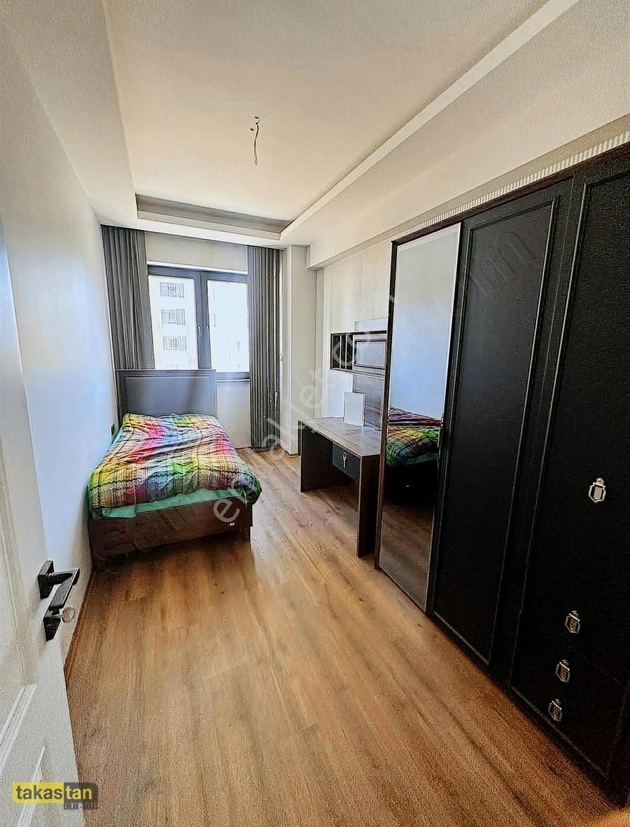 Fısıtıklık Geniş Oturumlu Ultra Lüx 2+1 Satılık Daire