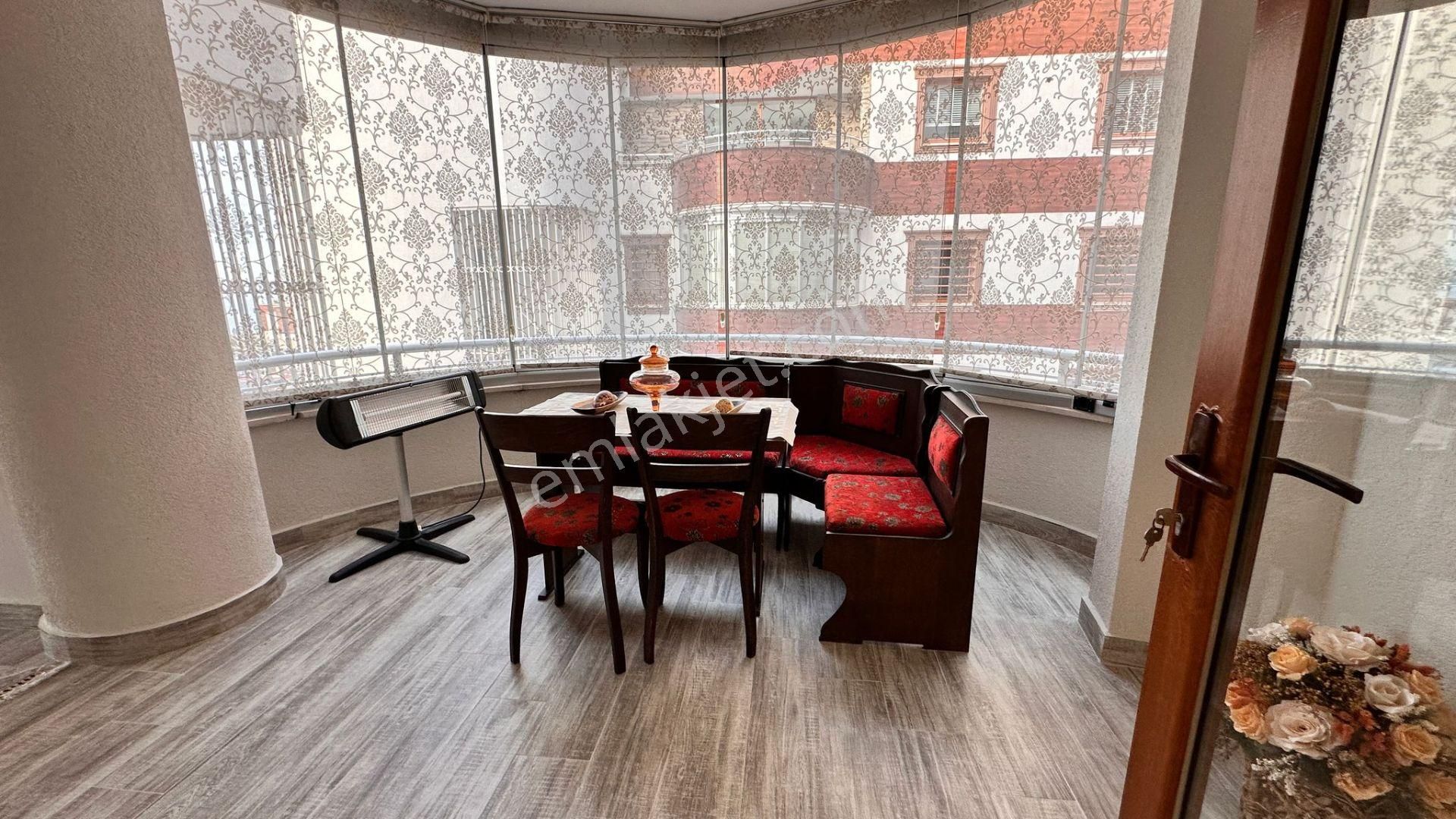 Trabzon 2 Nolu Beşirlide Satılık 4+1, 380 M2 Saray Gibi Daire - Görsel 26