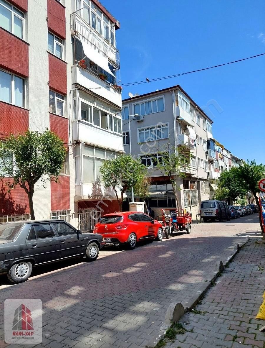 Rami Yenimahalle Çarşı İçinde Köşe Cephe 3+1 Satılık Daire