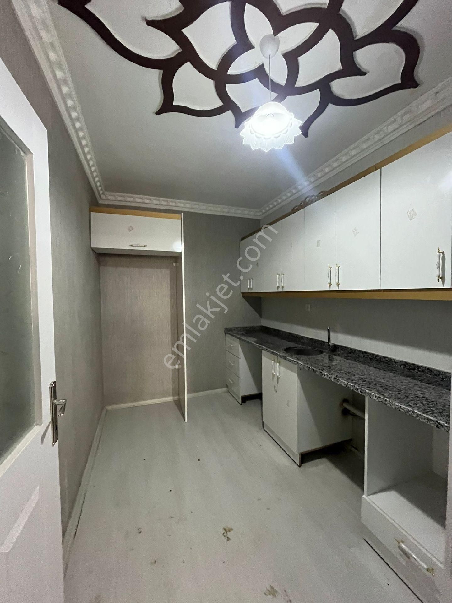 Bilge Emlaktan Onur Mahalesinde Satlık 2+0 Daire