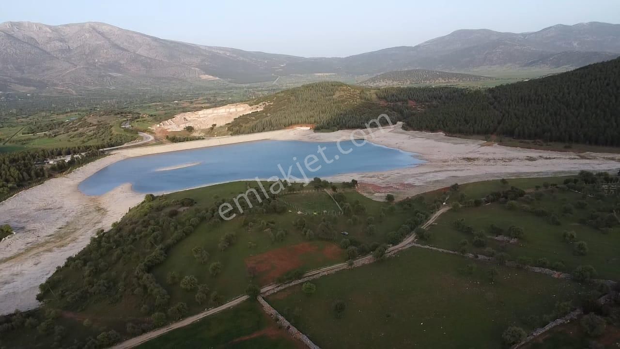 Tavas Kızılca Mahallesine Satılık Hobi Bahçesi