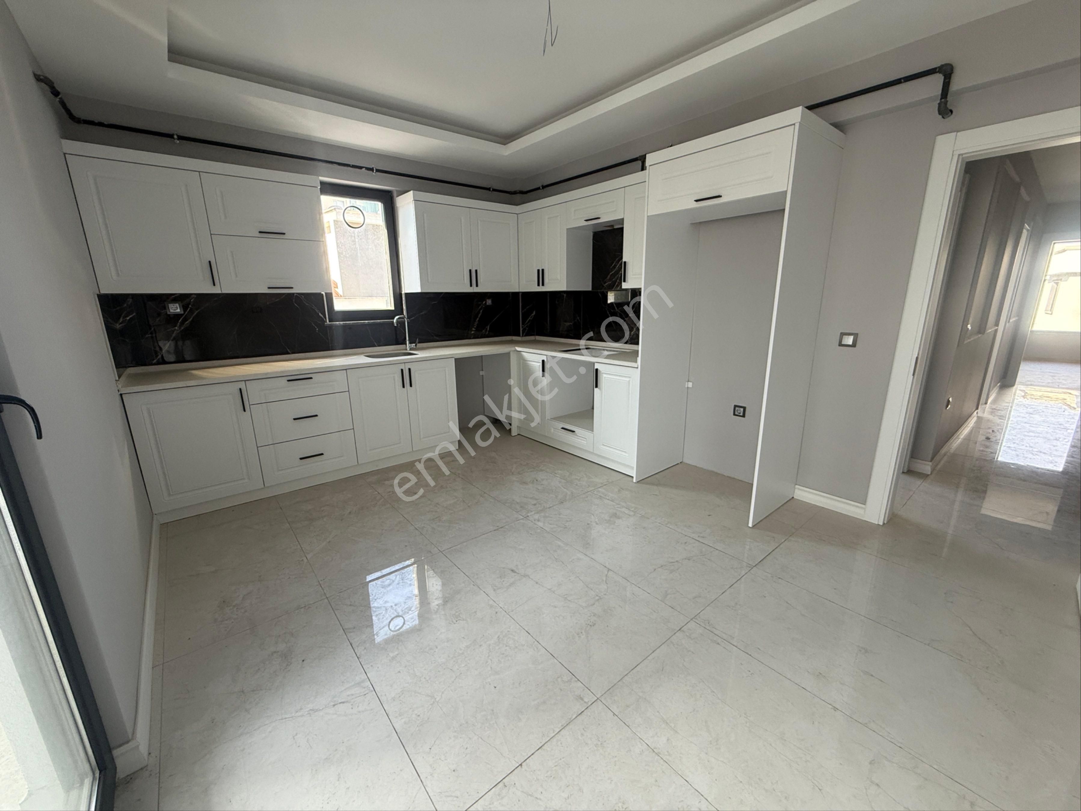Samsun Atakum Yenimahalle 3+1 Giyinme Odalı Satılık Daire
