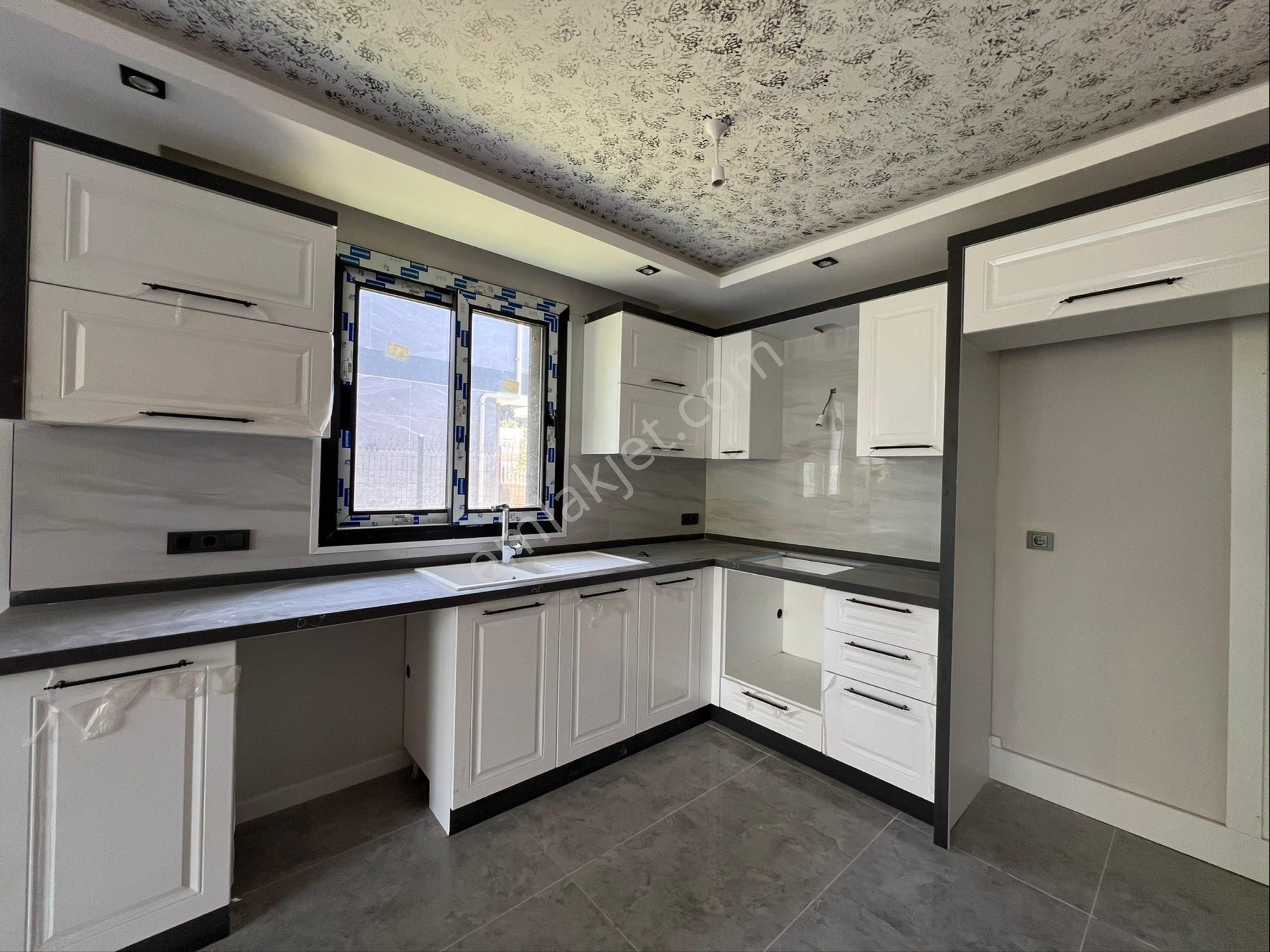 Kuşadası Güzelçamlı’da Satılık 3+1 140m2 Müstakil Villa - Görsel 18