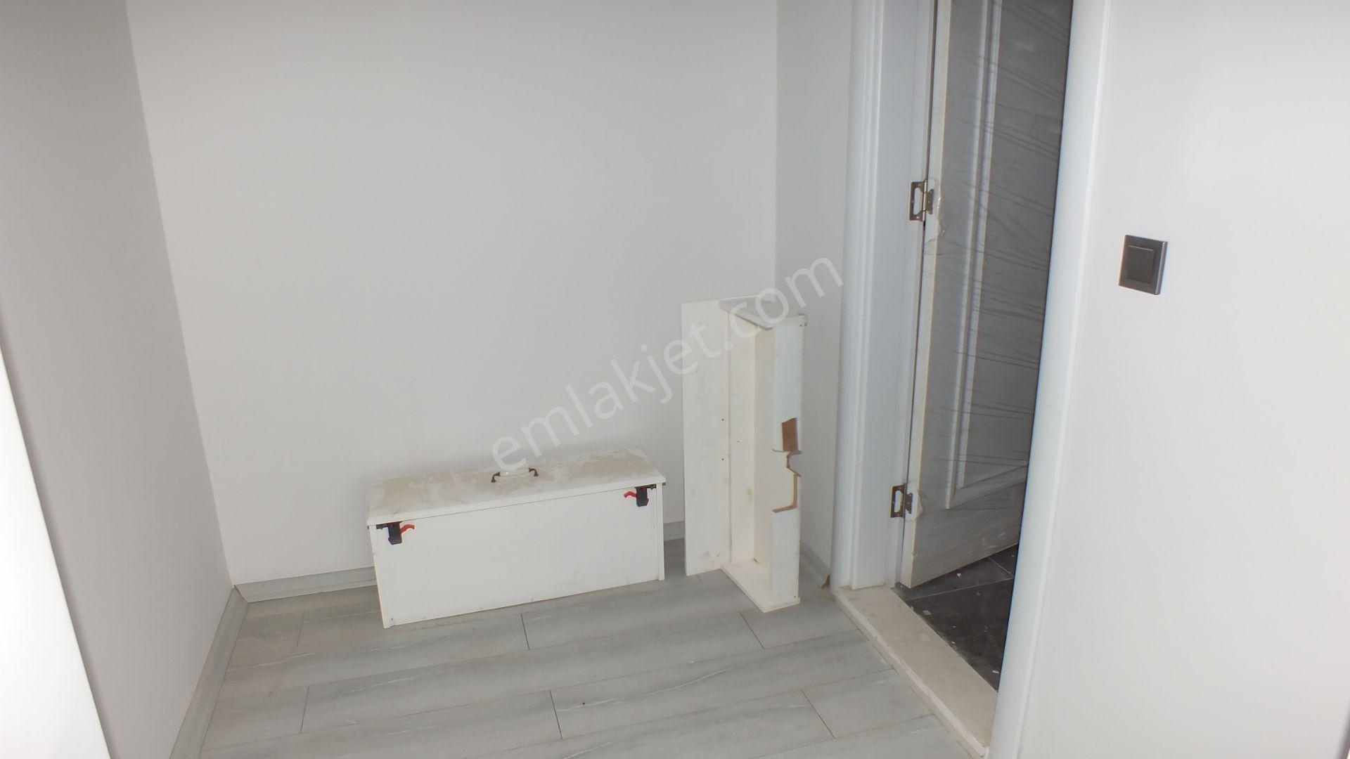 Yalıncakta Satılık 7+1 Sıfır Tripleks Villa - Görsel 13