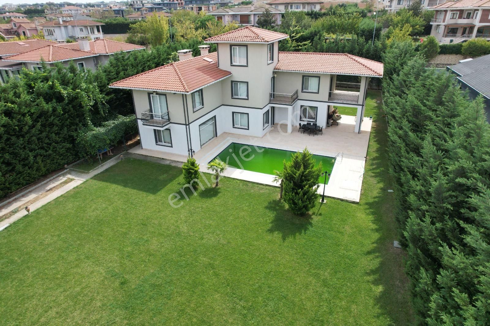 İstanbul'da Satılık Villa