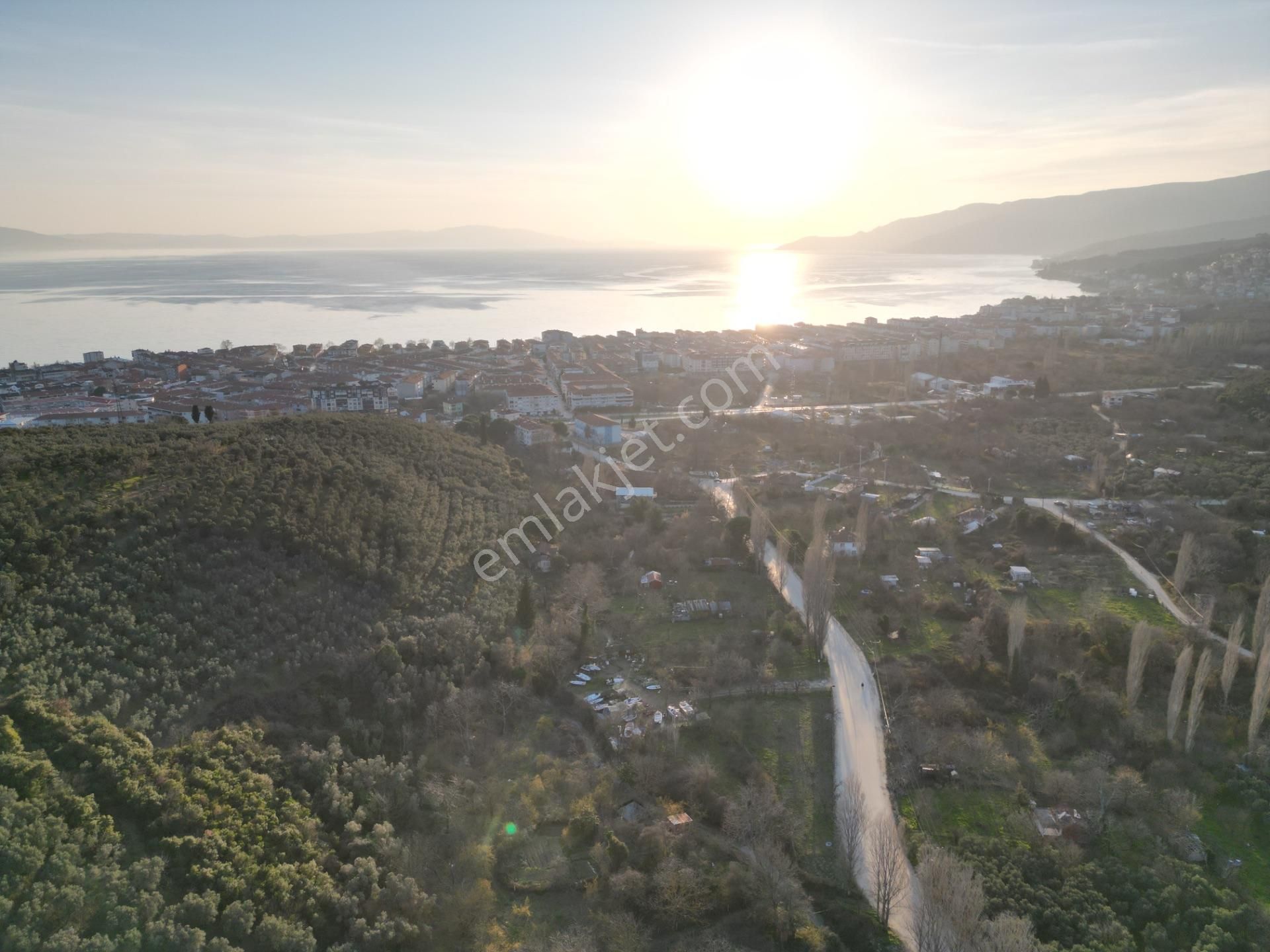 3 Kat İmarlı Köy Yolunda Konak Emlak'tan 1191 M2 İmarlı Arsa - Görsel 7