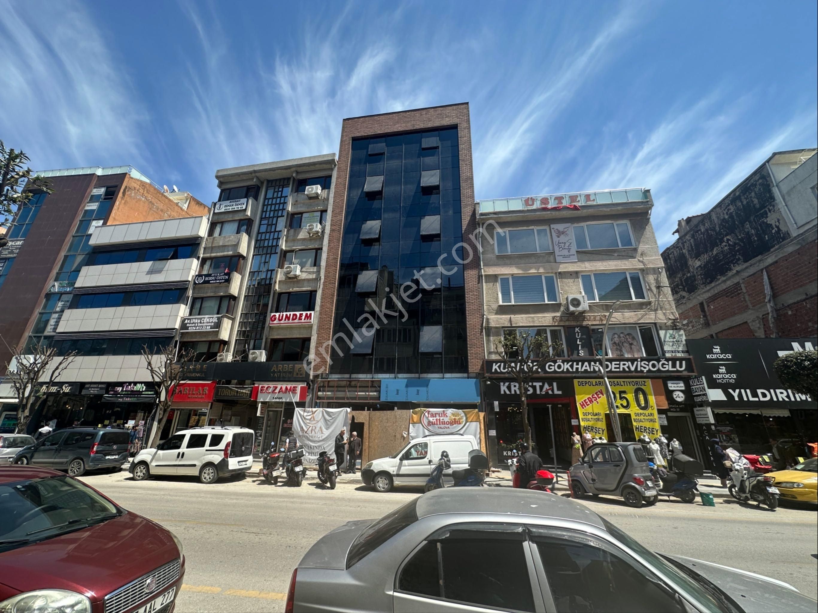 Turyap Soner'den Satılık, Yalova Merkezde 1+1 Yeni Ofis