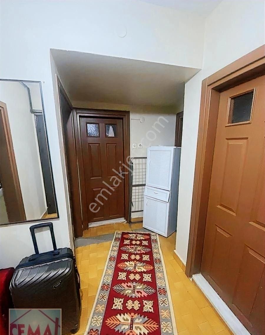 Cemal Emlak Eşyalı Mudanya Halitpaşa 3 Ara Kat Asansörlü 1+1 Mer