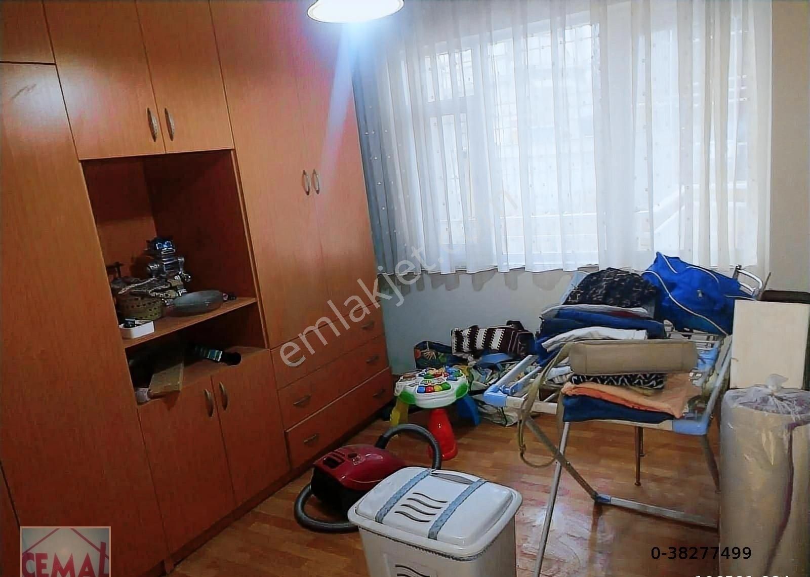 Cemal Emlak Bursa Yıldırım İncirli Cd Ferah Daire 3+1 Giriş Kat