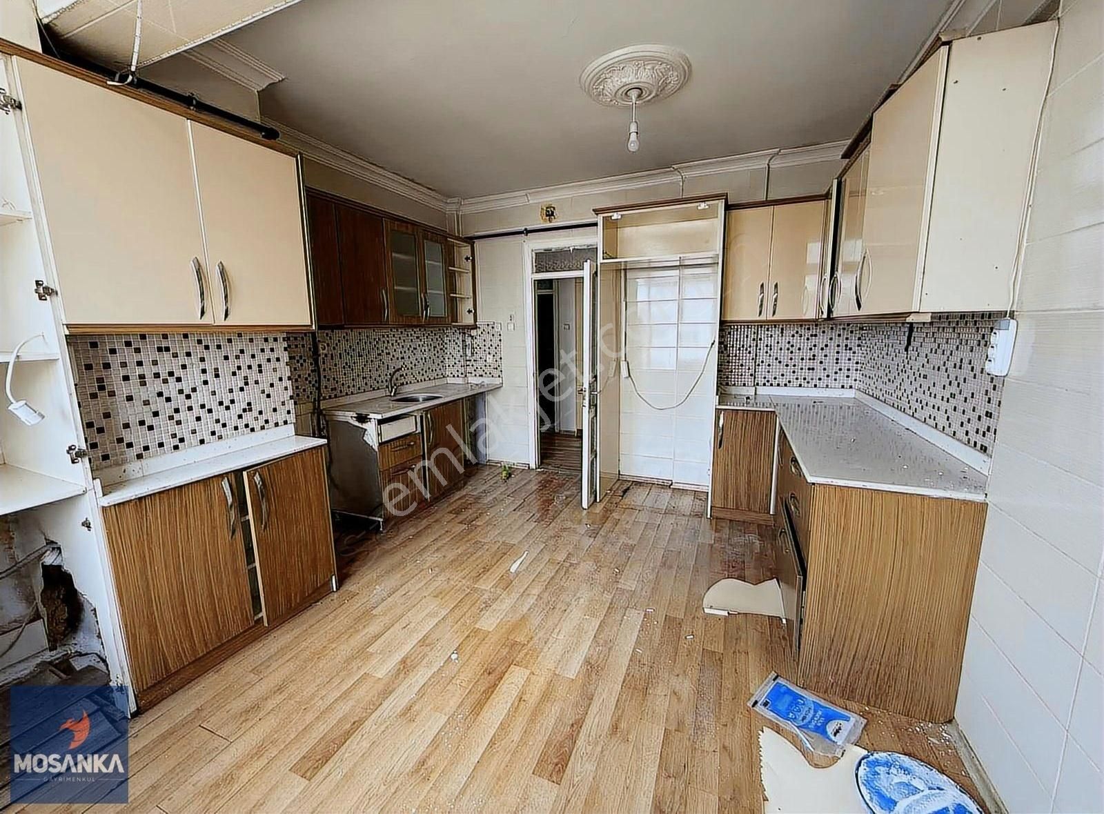 Mosanka'dan Binevler'de 3+1 Çift Balkon Çift Banyo Kiralık Daire