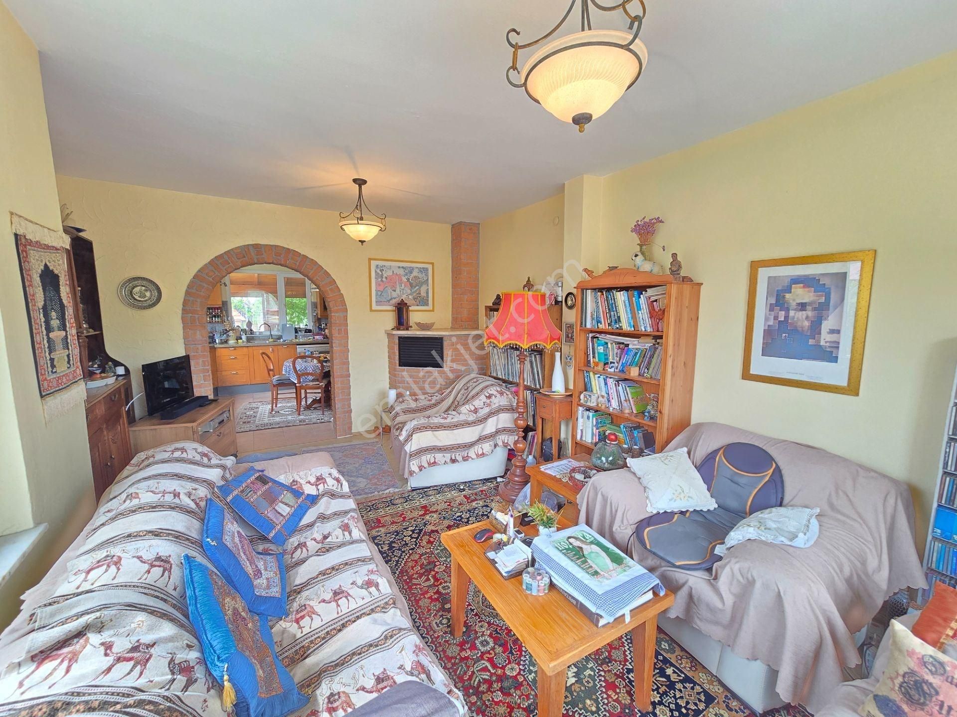 Vefa'dan, Marmaris Değirmenyanı, 800m2 Arsa İçinde Müstakil Ev - Görsel 7