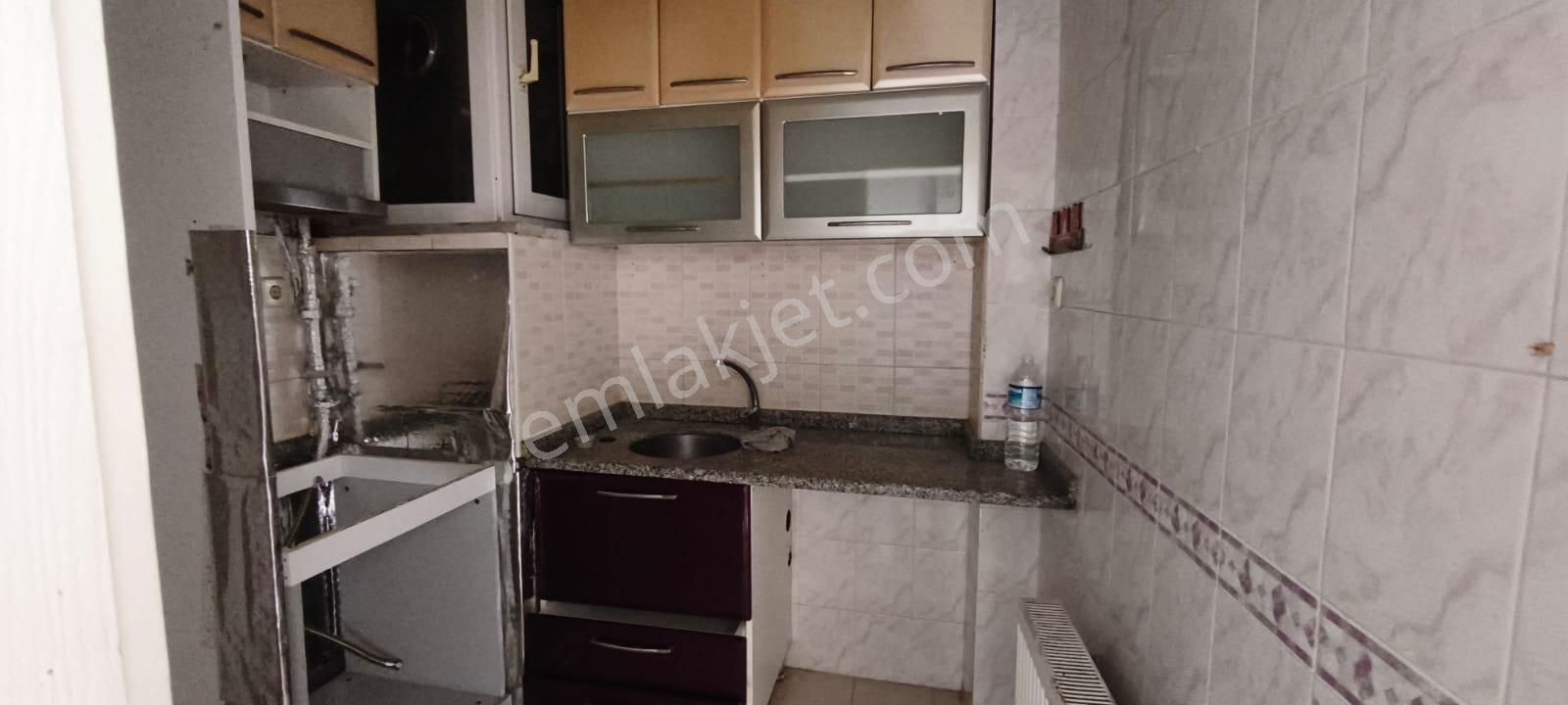 Kağıthane Merkez Hamdiye Sınırında 2+1 Ara Kat Satıık Daire - Görsel 20
