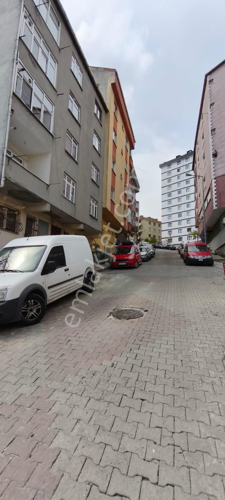 Kağıthane Merkez Hamdiye Sınırında 2+1 Ara Kat Satıık Daire - Görsel 4