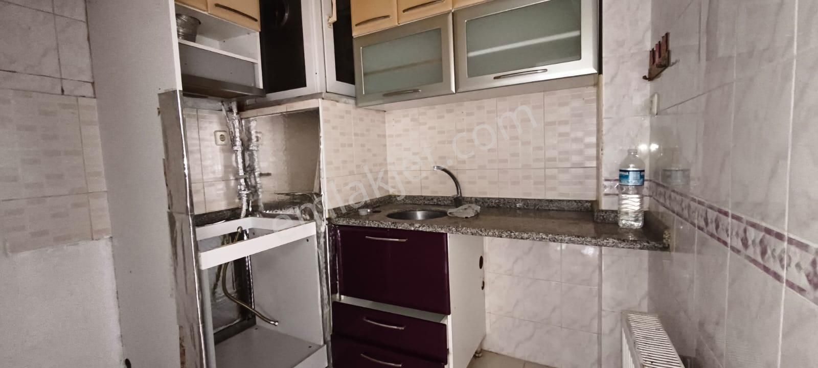 Kağıthane Merkez Hamdiye Sınırında 2+1 Ara Kat Satıık Daire - Görsel 23