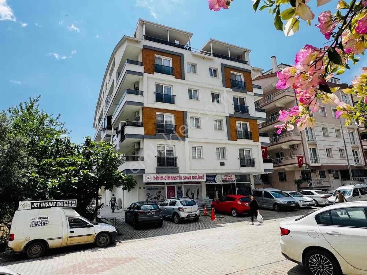 Didim Yeni Mahalle’de Merkezi Konumda 3+1 Ayrı Mutfak Daire