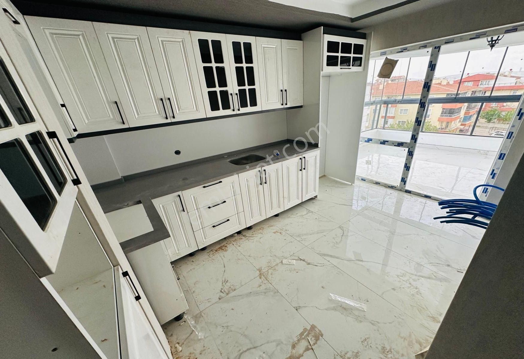 Newkent Den Katta Ful Yapılı Sıfır Çift Banyo Ön Cephe Cam Balkon