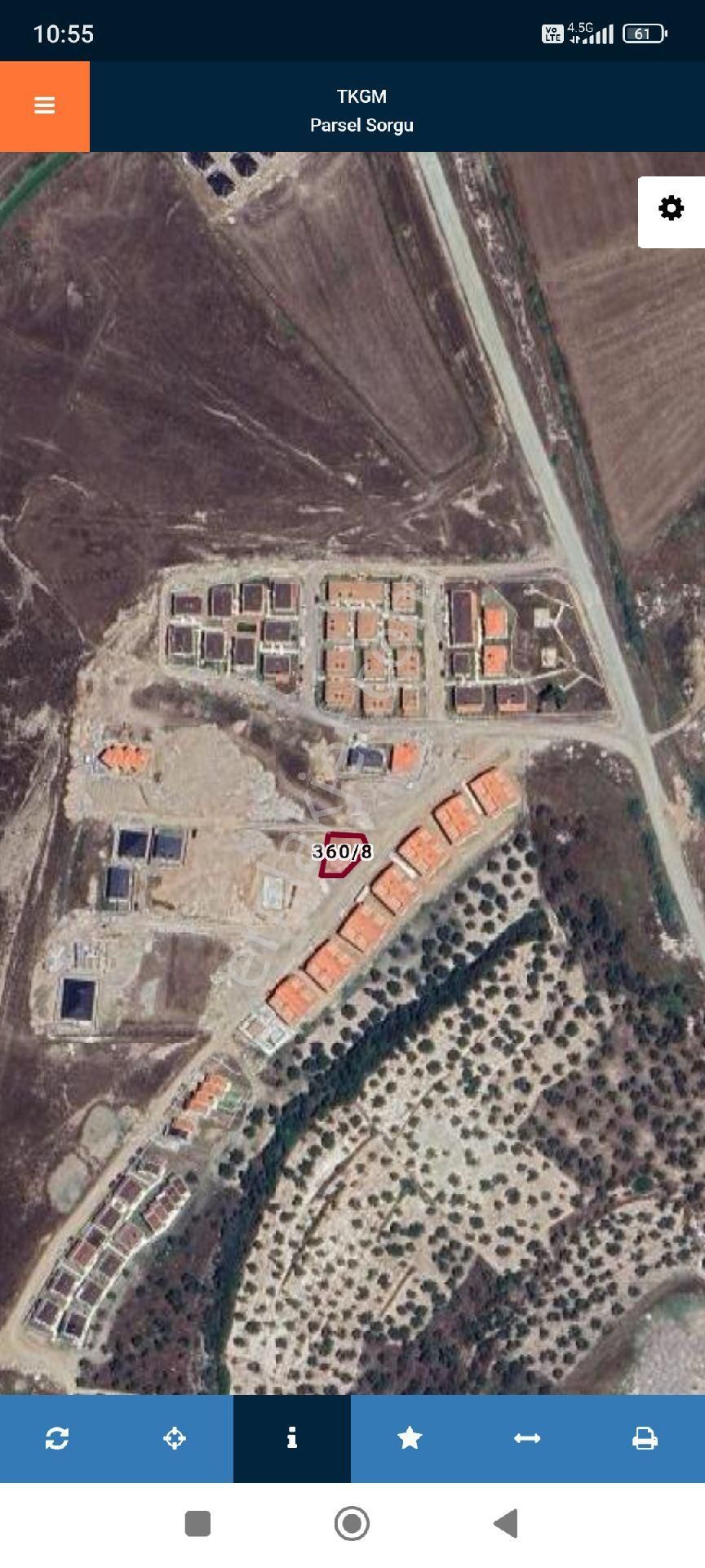 Sarımsaklı'da İki Villalık Köşe Arsa