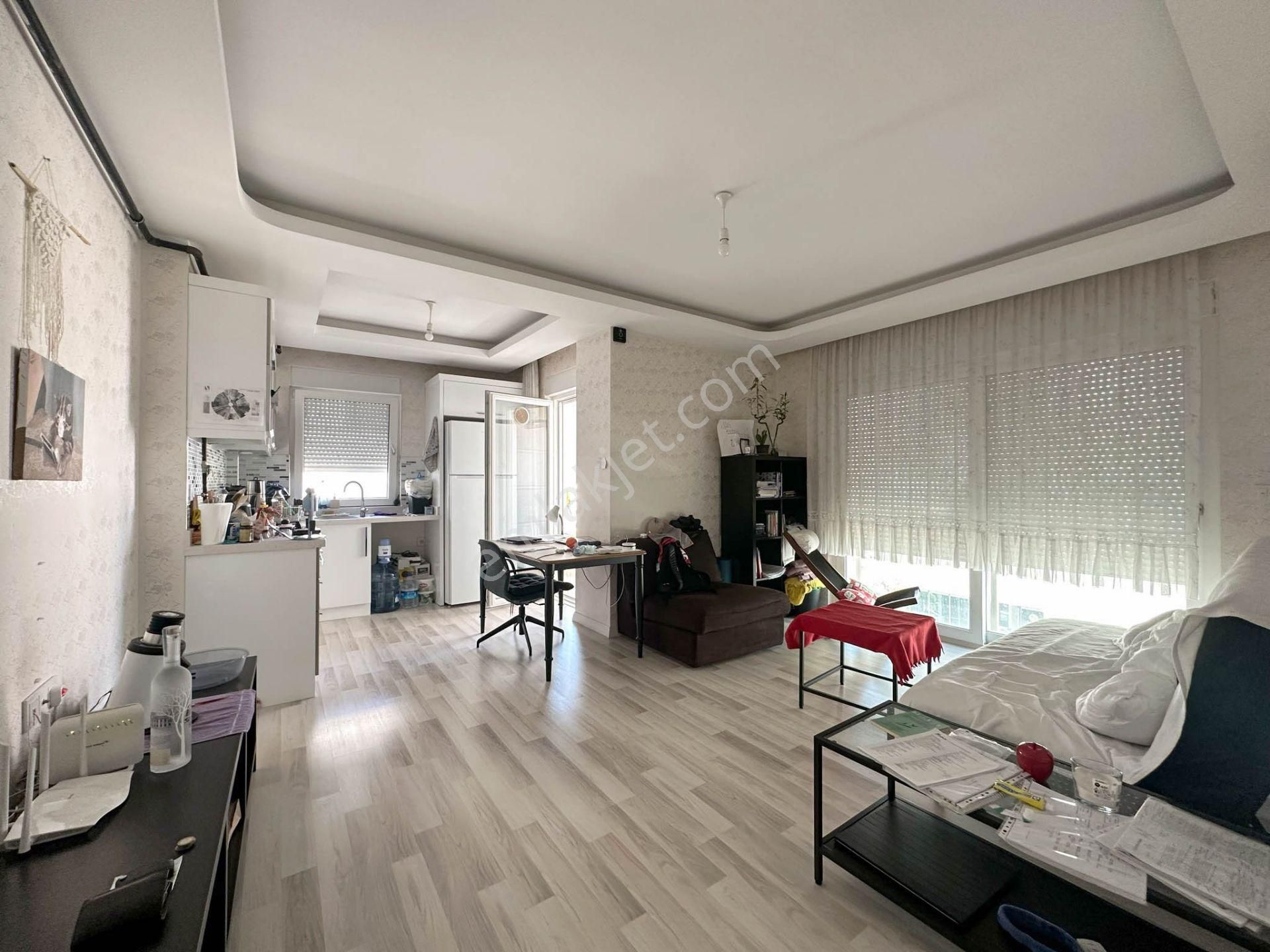 Üni. Ve Y.emniyete Yakn Ekspo Park Manzaralı 2+1 Kiralık Daire