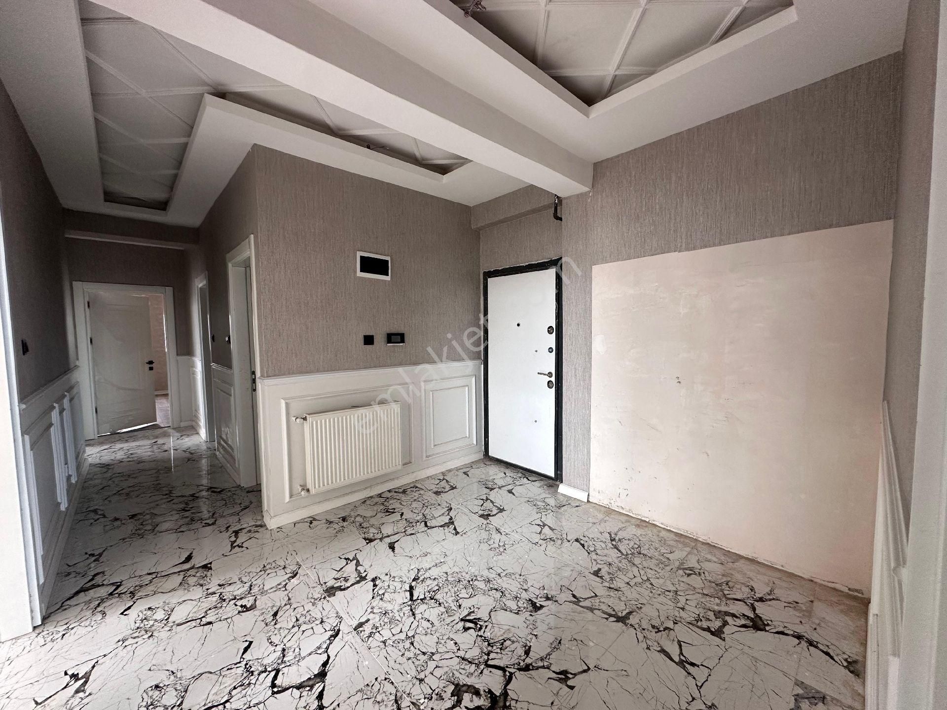 Cadde 17 Emlaktan Satılık 3+1 Daire - Görsel 6