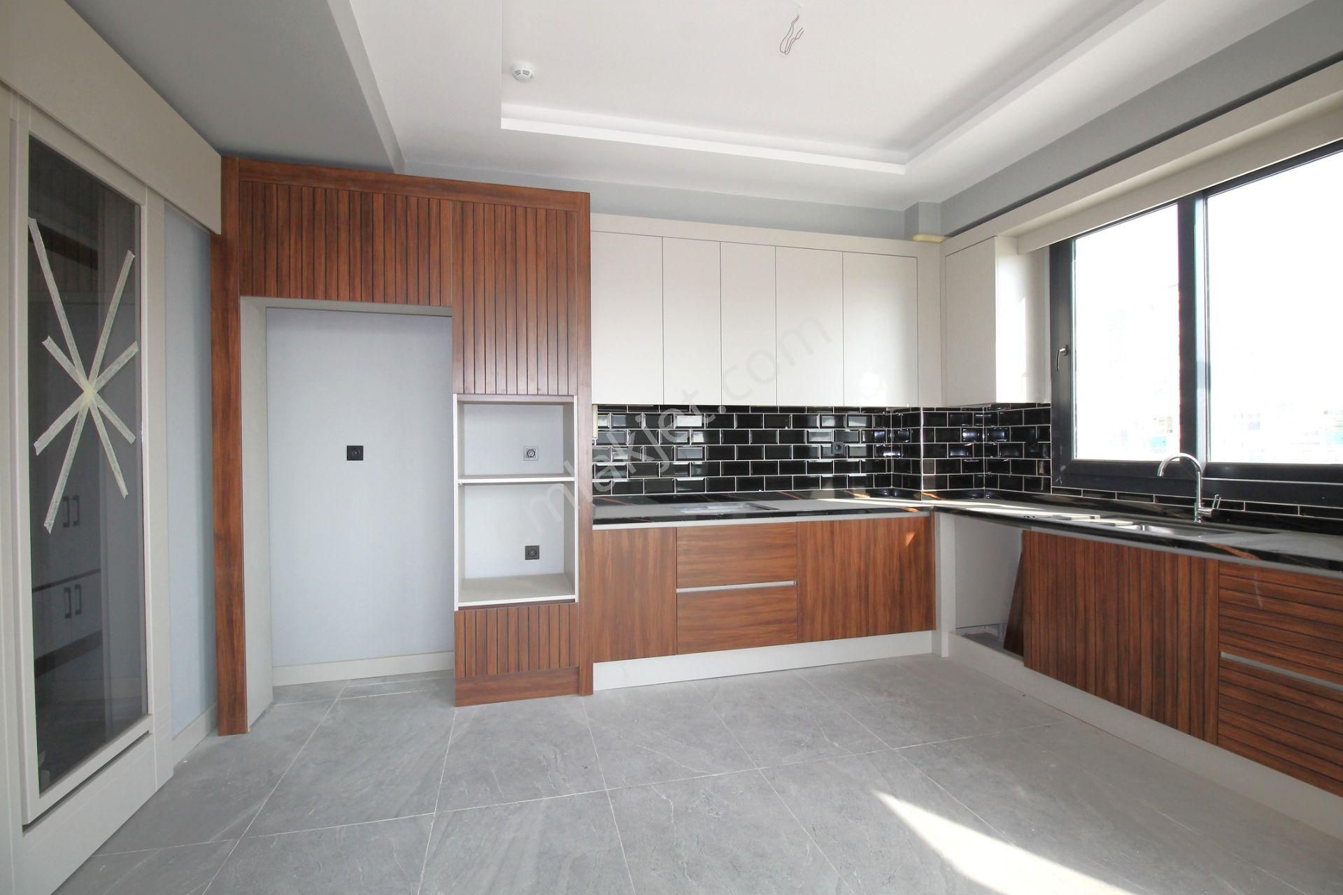 Retro’dan Kuyuluk’da Sıfır Projede Yerinizi Ayırdığımız Kiralık 3+1 - Görsel 8