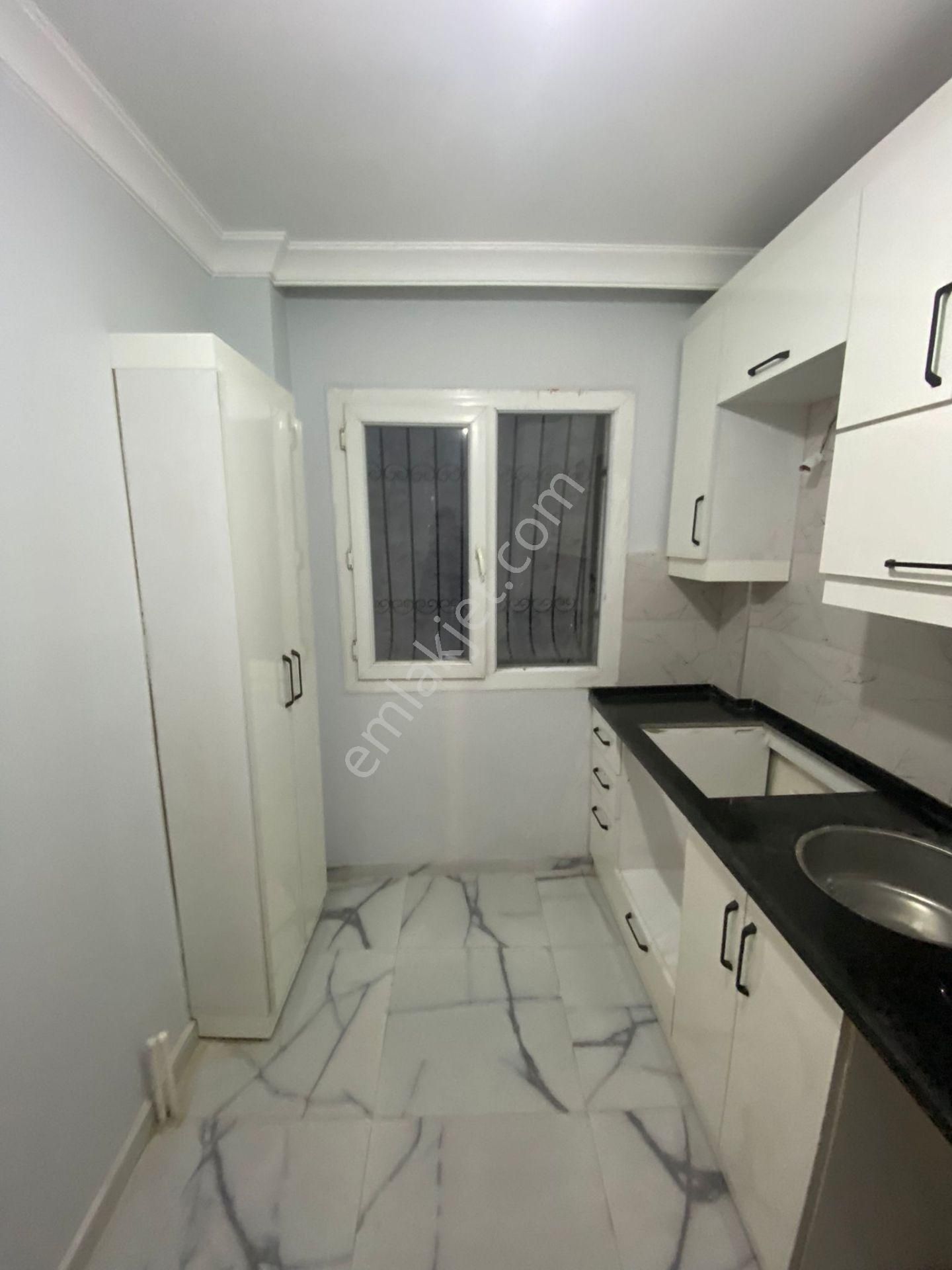 Buca Yeşeşilbağlarda Ara Kat İçi Sıfırlanmış 3+1 Daire