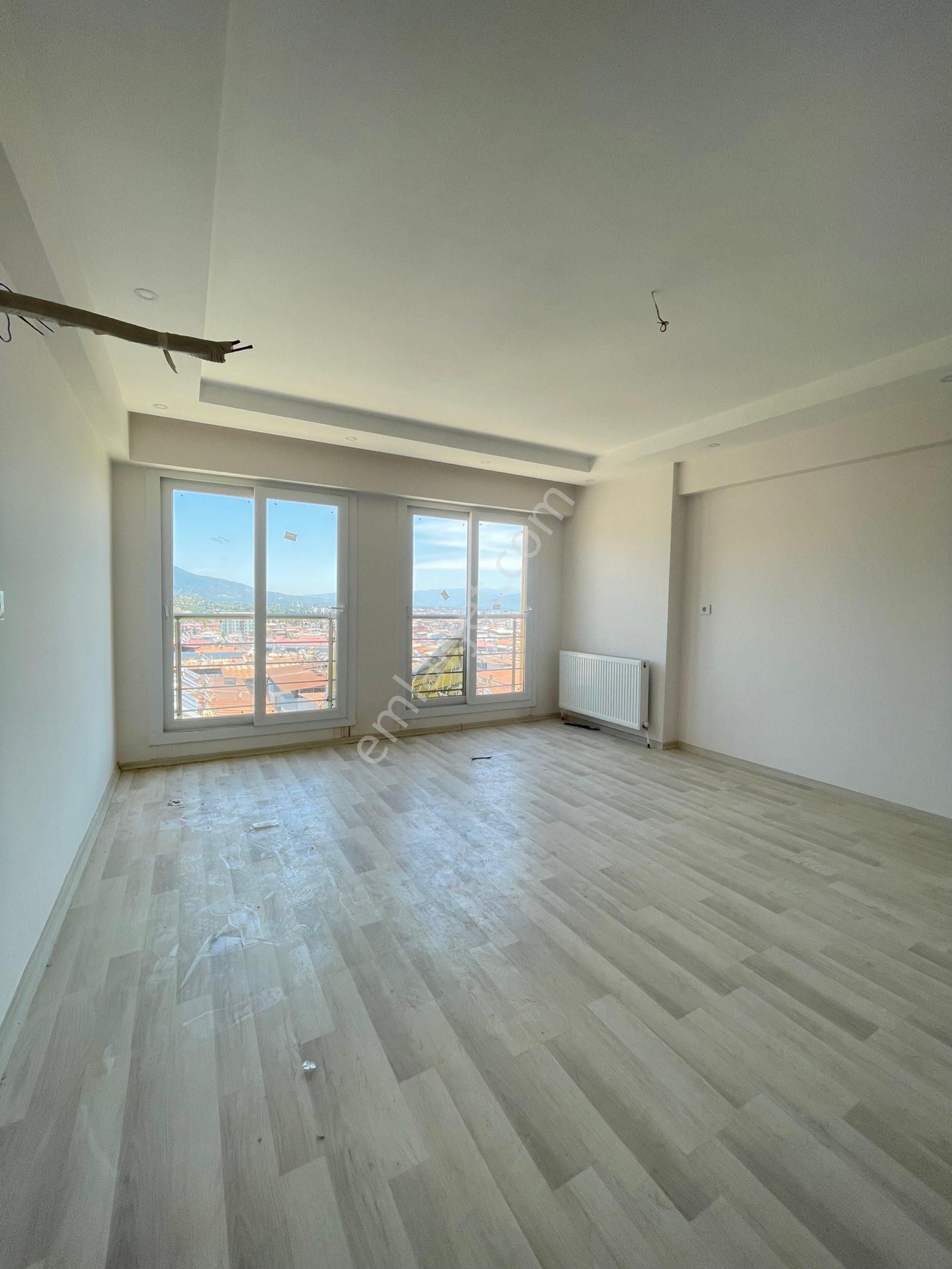 Pınarbaşında Satılık 3+1 140 M2 Daire