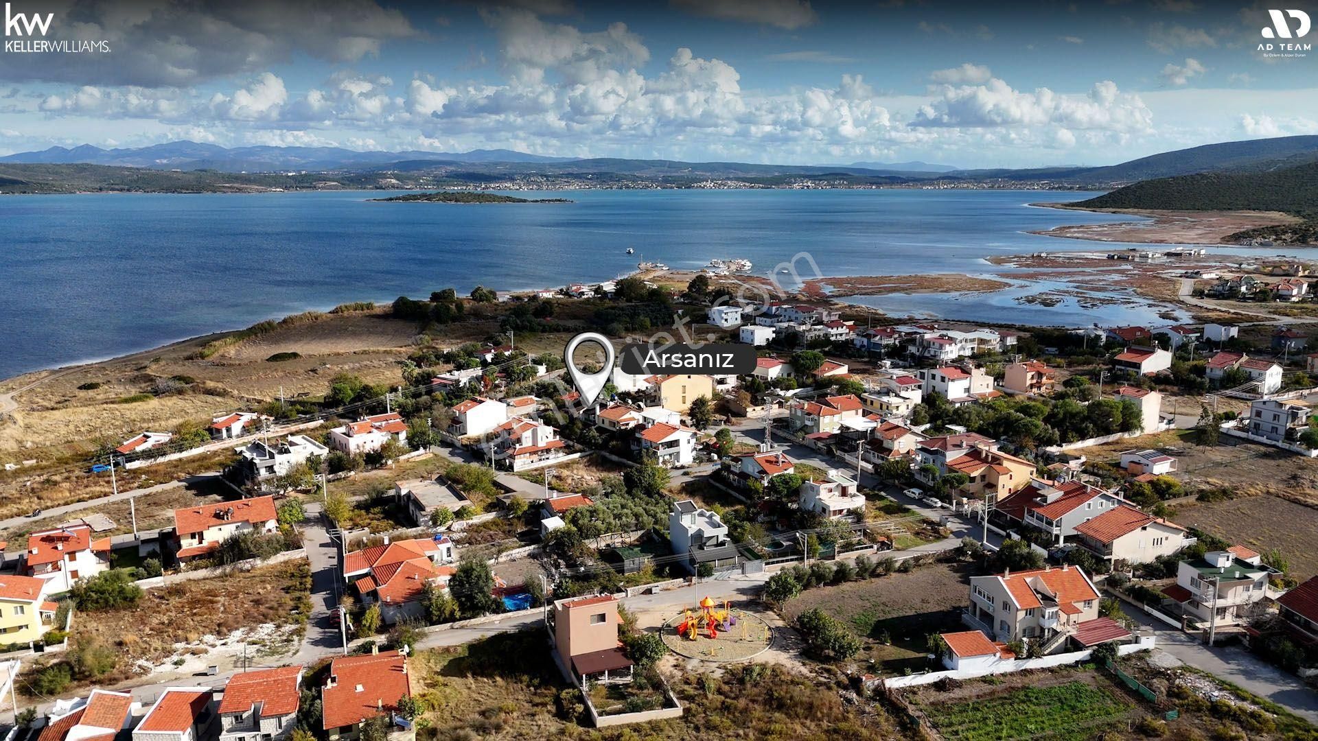 Gülbahçe'de Denize Yakın 257 M2 Arsa