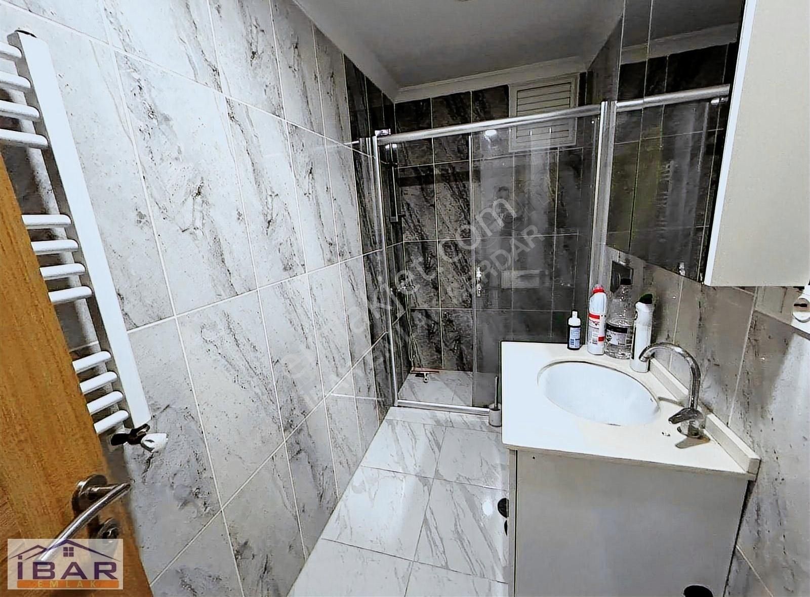 Altıntepede 4 Yıllık 2+1+ayrı Mutfaklı İskanlı 3.kat - Görsel 8