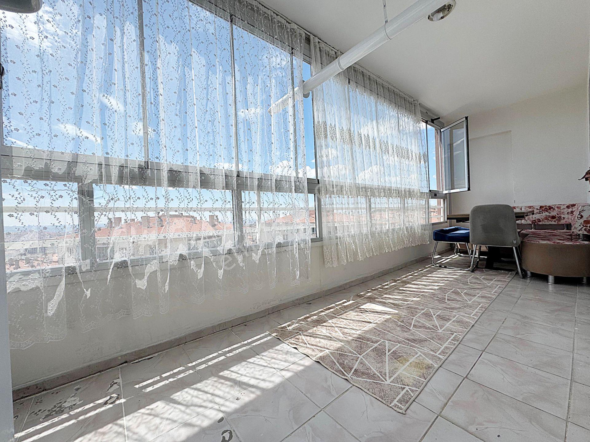 Keçiören Kafkaslarda Site İçinde 8.katta Güney Cephe 3.5+1 Daire - Görsel 24
