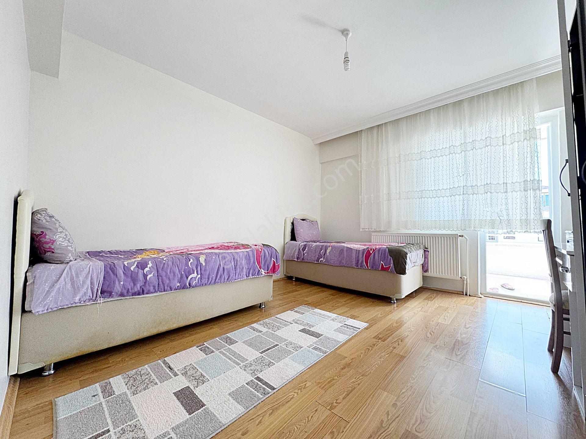 Keçiören Kafkaslarda Site İçinde 8.katta Güney Cephe 3.5+1 Daire - Görsel 14