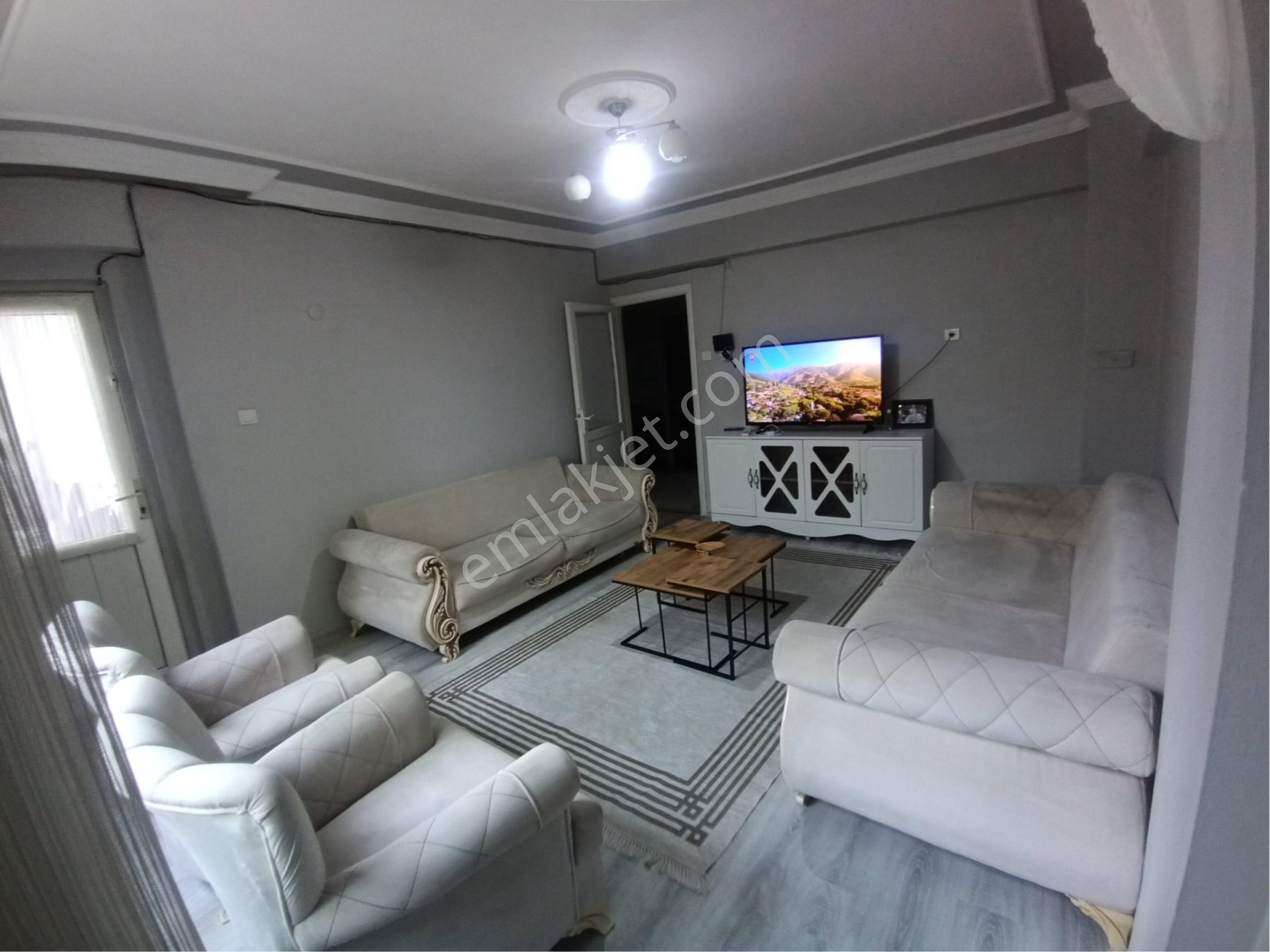 Kuşadası Merkezde 2+1 Kapalı Mutfaklı Butik Daire