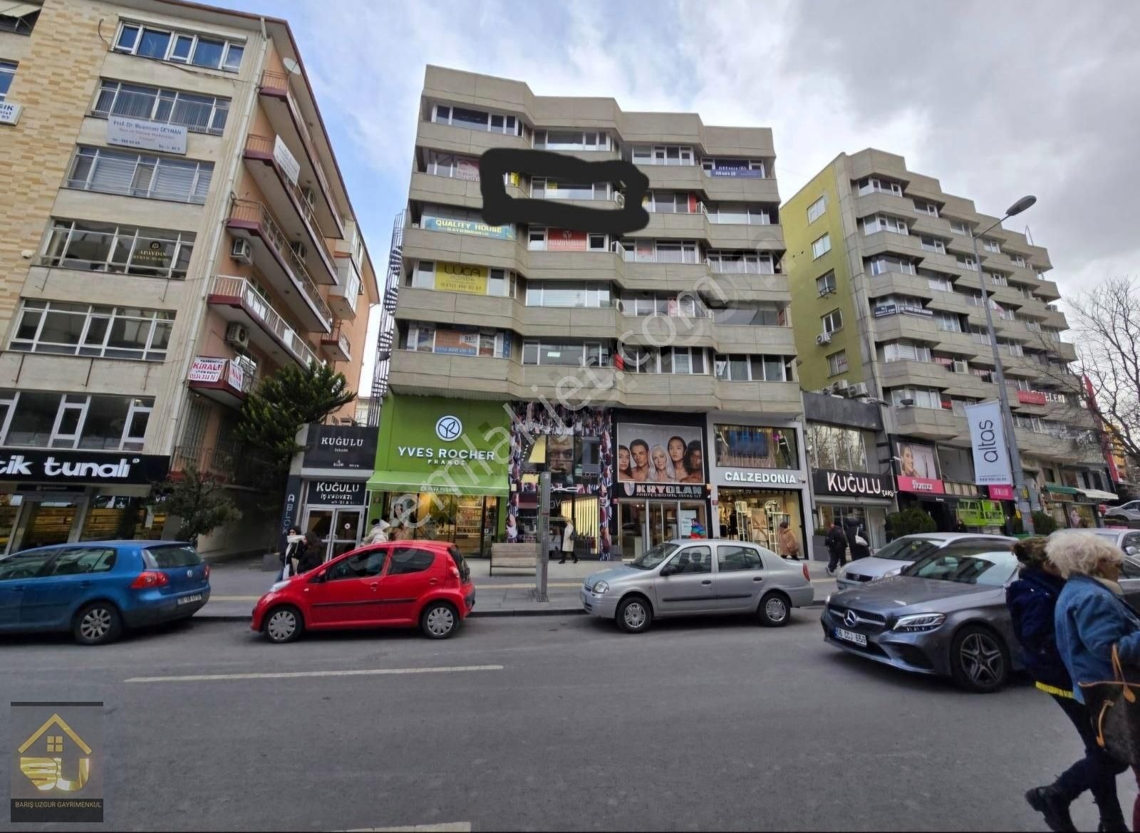 Tunalı Kuğulu İş Merkezinde Satılık 1+1 Daire