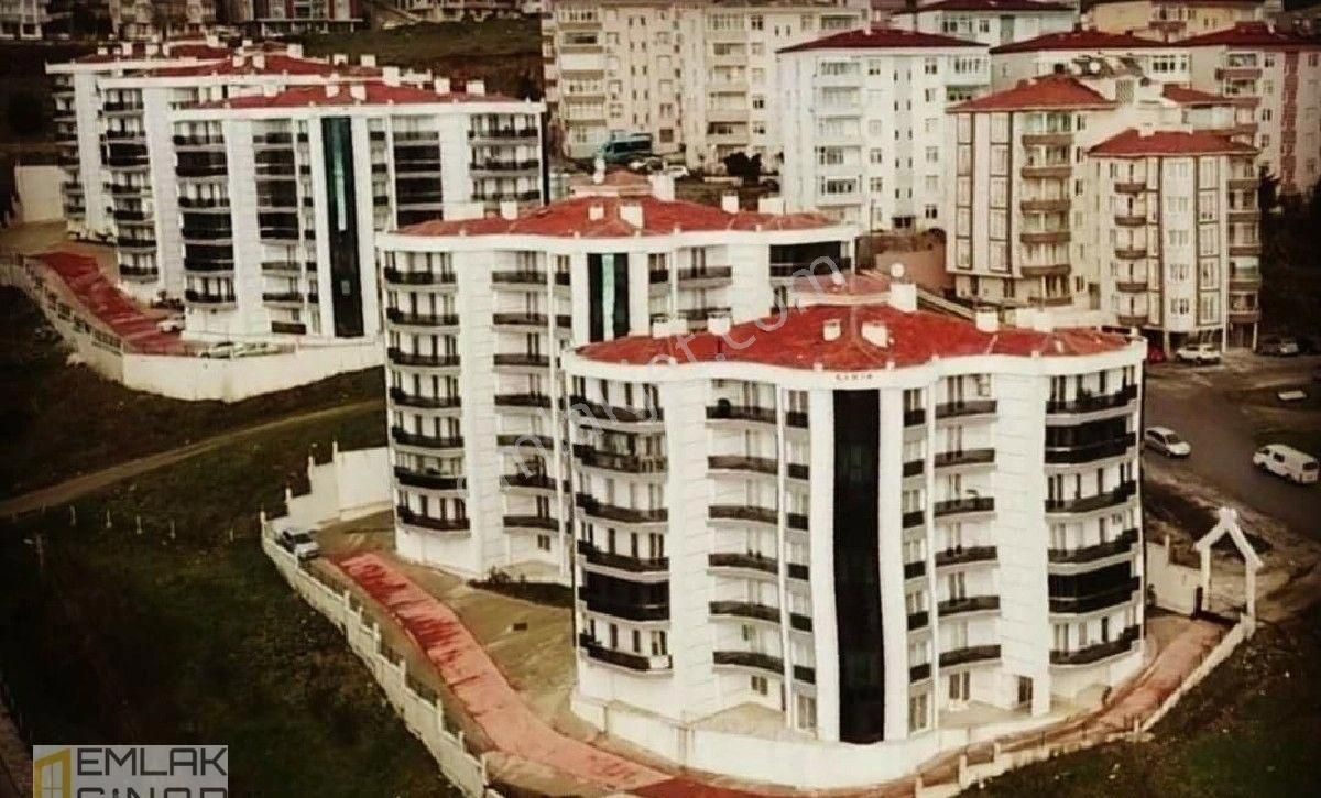 Emlaksinop'tan Zeytinlik Mahallesin'de 3+1 140m² Eşyaları İle Satılık Daire