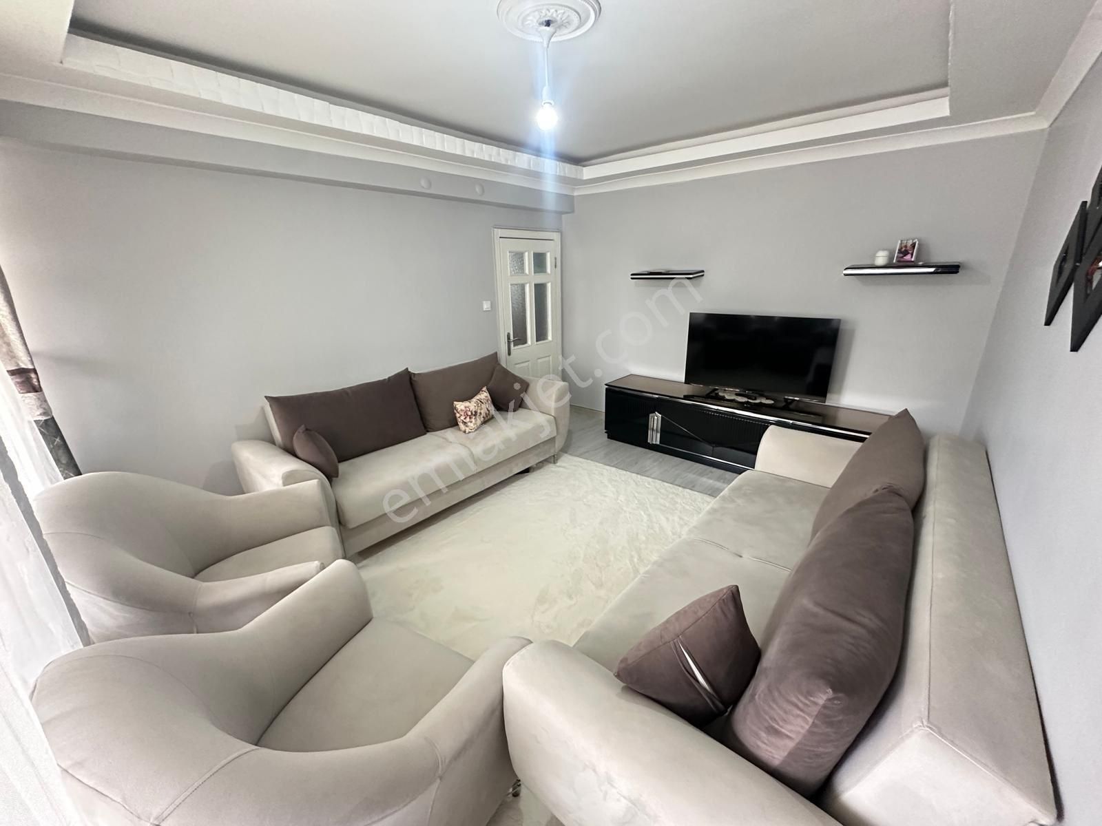 Çözüm Emlak’tan Karapürçek Mahallesin’de 3+1 Yüksek Giriş Full Yapılı Daire