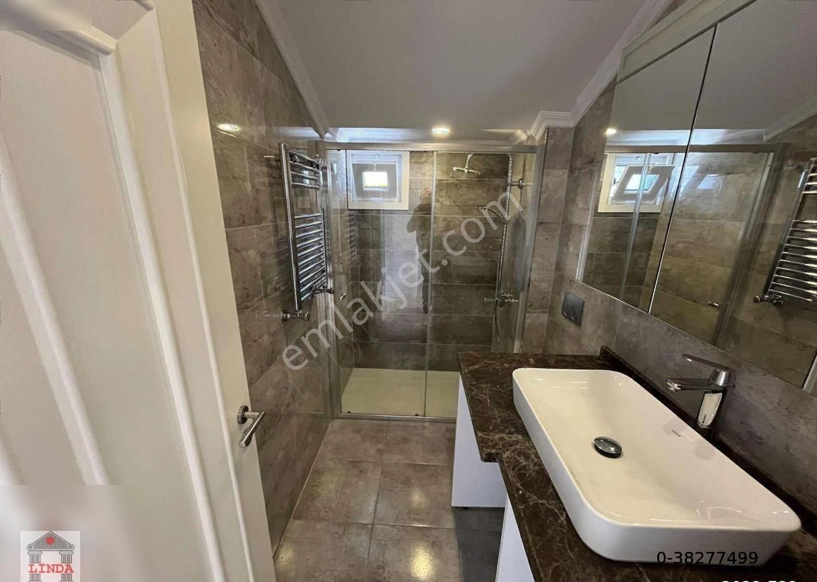 Linda Emlak'tan Yeşilköy'de 4+1 200 M2 Yeni Lüx Dublex - Görsel 29