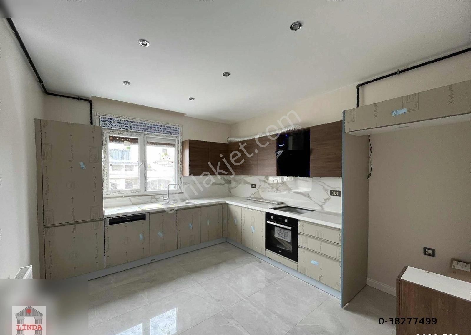 Linda Emlak'tan Yeşilköy'de 180 M2 Sıfır Satılık Dublex - Görsel 18