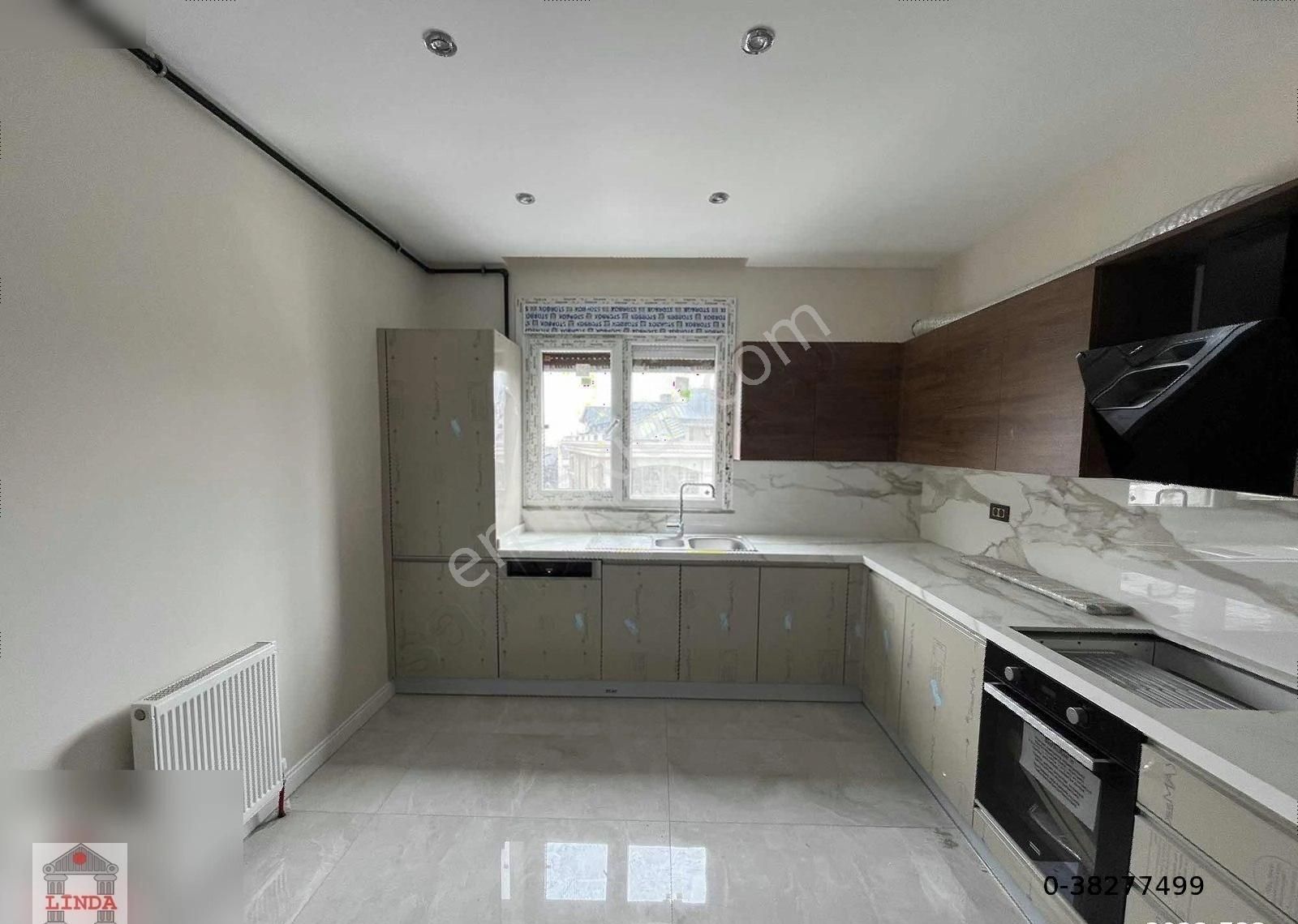 Linda Emlak'tan Yeşilköy'de 180 M2 Sıfır Satılık Dublex - Görsel 2