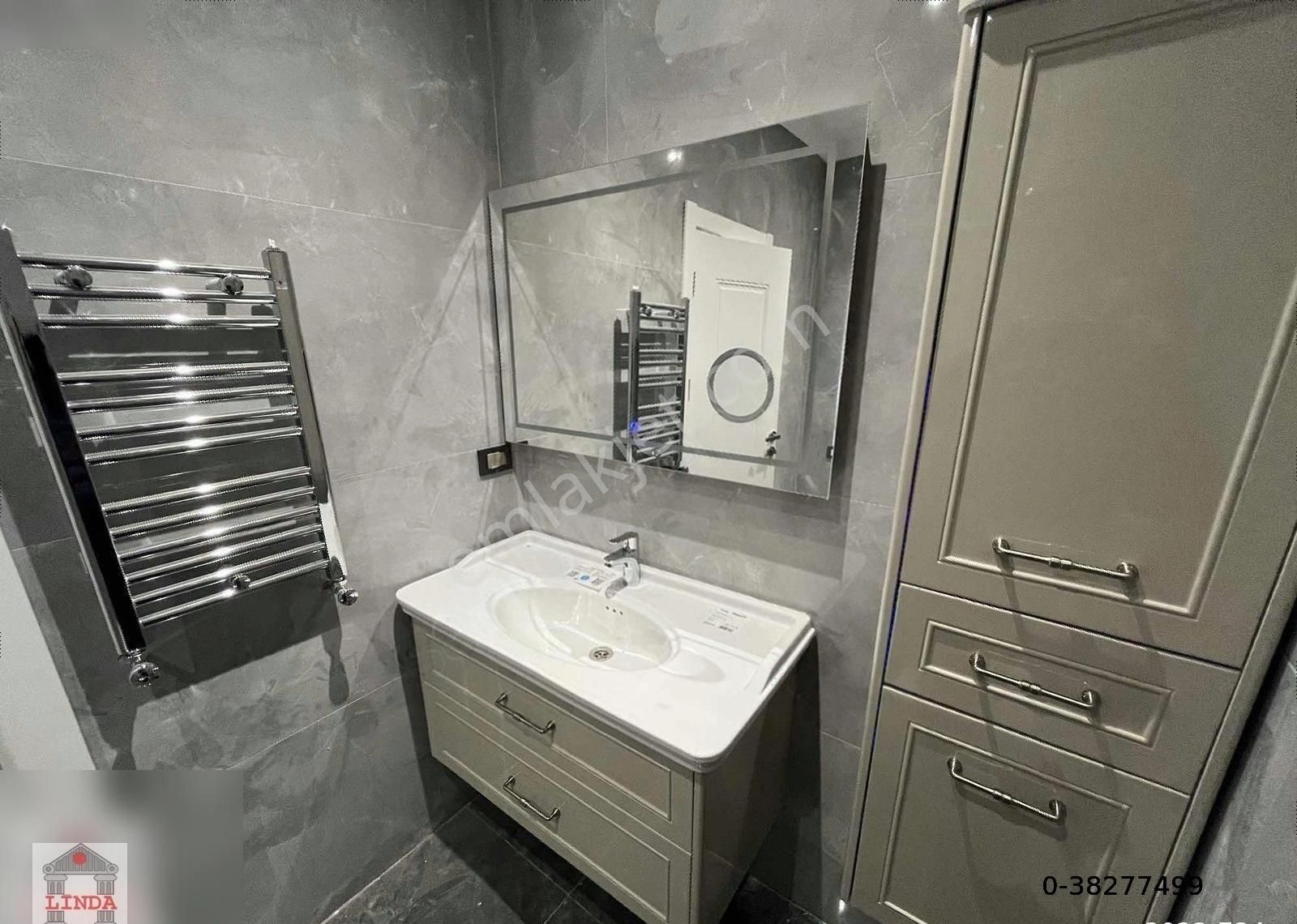 Linda Emlak'tan Yeşilköy'de Yeni Sıfır 4+1 160 M2 Net Lüx Daire - Görsel 10