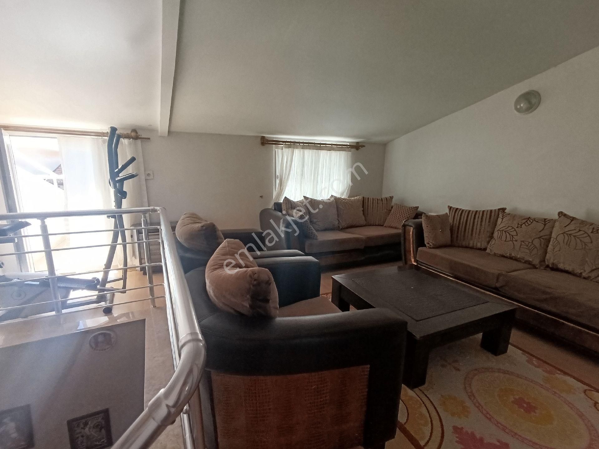 Acill Satılık Ege Mahallesinde 3+1 Çatı Dubleks Daire - Görsel 3