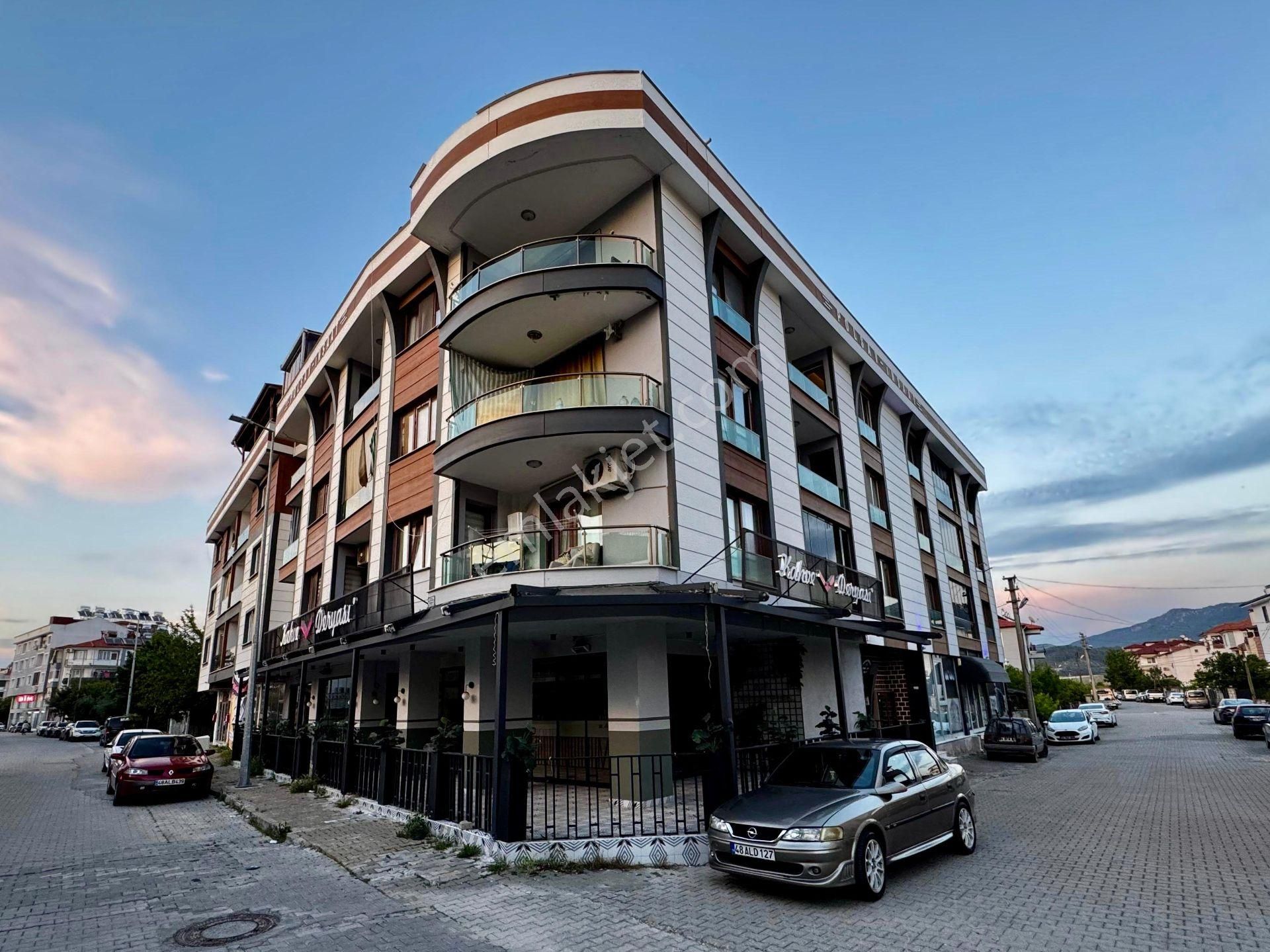 Dalaman Karaçalı'da Kapalı Mutfak 135 M2 3+1 Daire Satılık