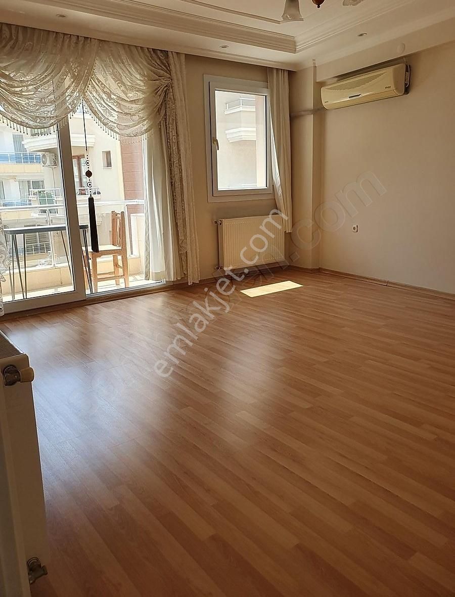 Rehber Gayrimenkulden 3+1 Arakat Doğalgazlı Ferah Daire