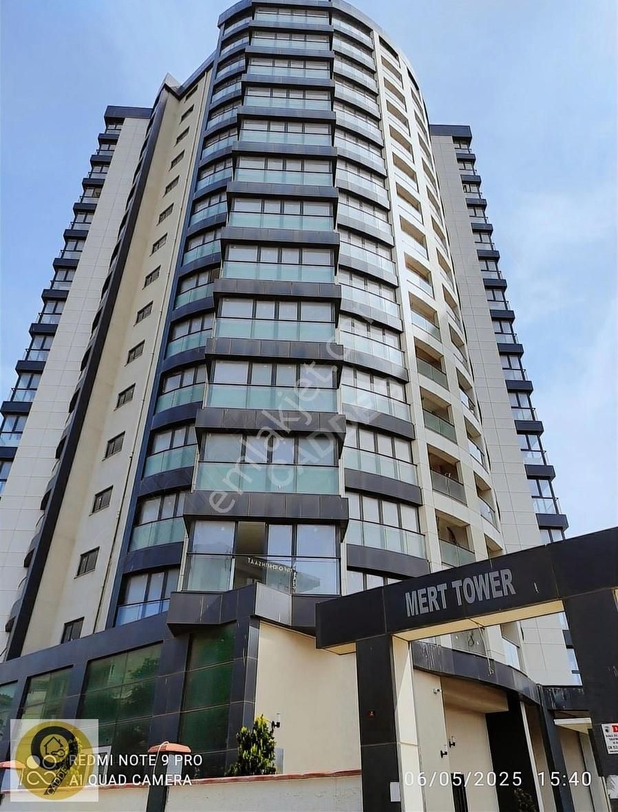 Kartal Cevizlide Prestijli Adalar Manzaralı Dubleks Daire