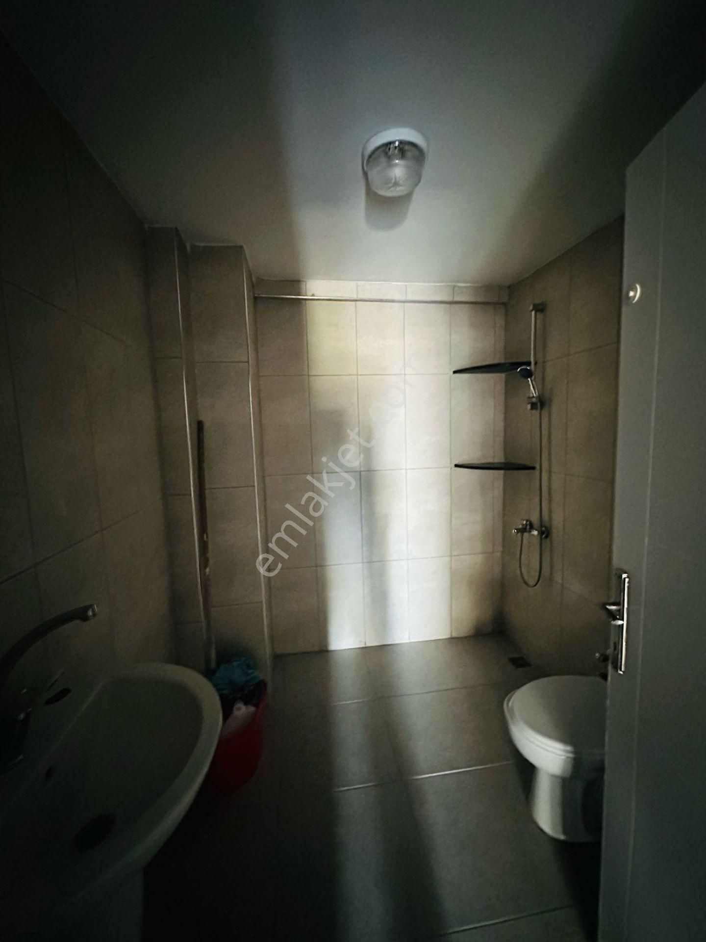 Battalgazi Mahallesinde Asansörlü Ebeveyn Banyolu 3+1 Ara Katta Full Yapılı Satılık Daire !! - Görsel 23