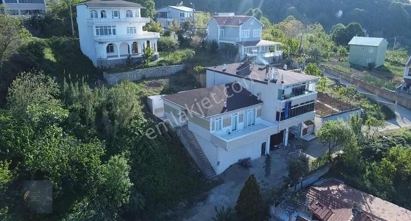 Kurşunluda Masrafsız Satılık Müstakil Ev