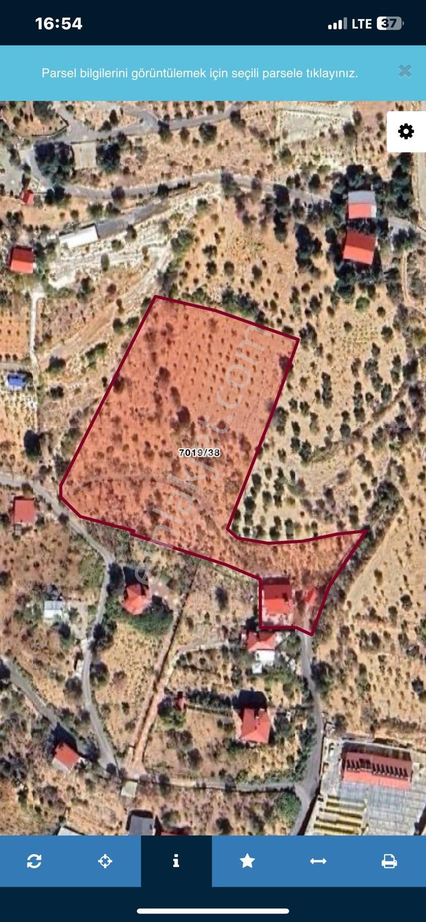 Pınarbaşı Kandilde 10 Dönüm Arazi İçinde Satılık 2 Katlı Bağ Evi