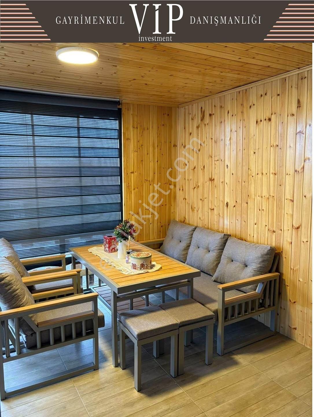 Aydıncık Mahallesinde Ful Eşyalı 1+1 Satılık Hobi Bahçesi