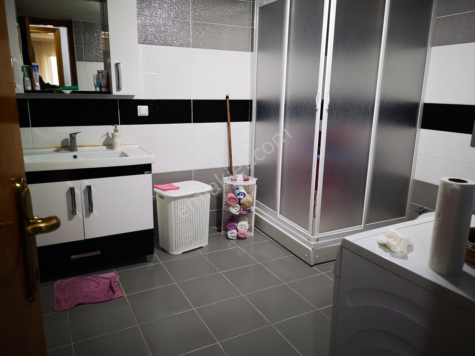 Karşıyaka Merkezde Asansörlü Satılık Daire - Görsel 20