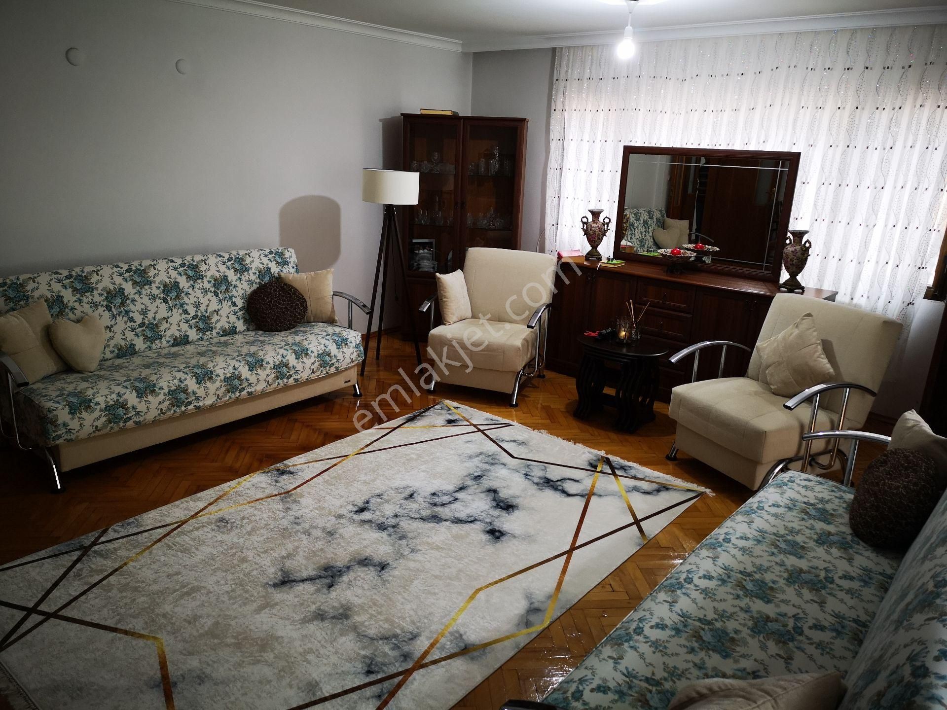 Karşıyaka Merkezde Asansörlü Satılık Daire - Görsel 5