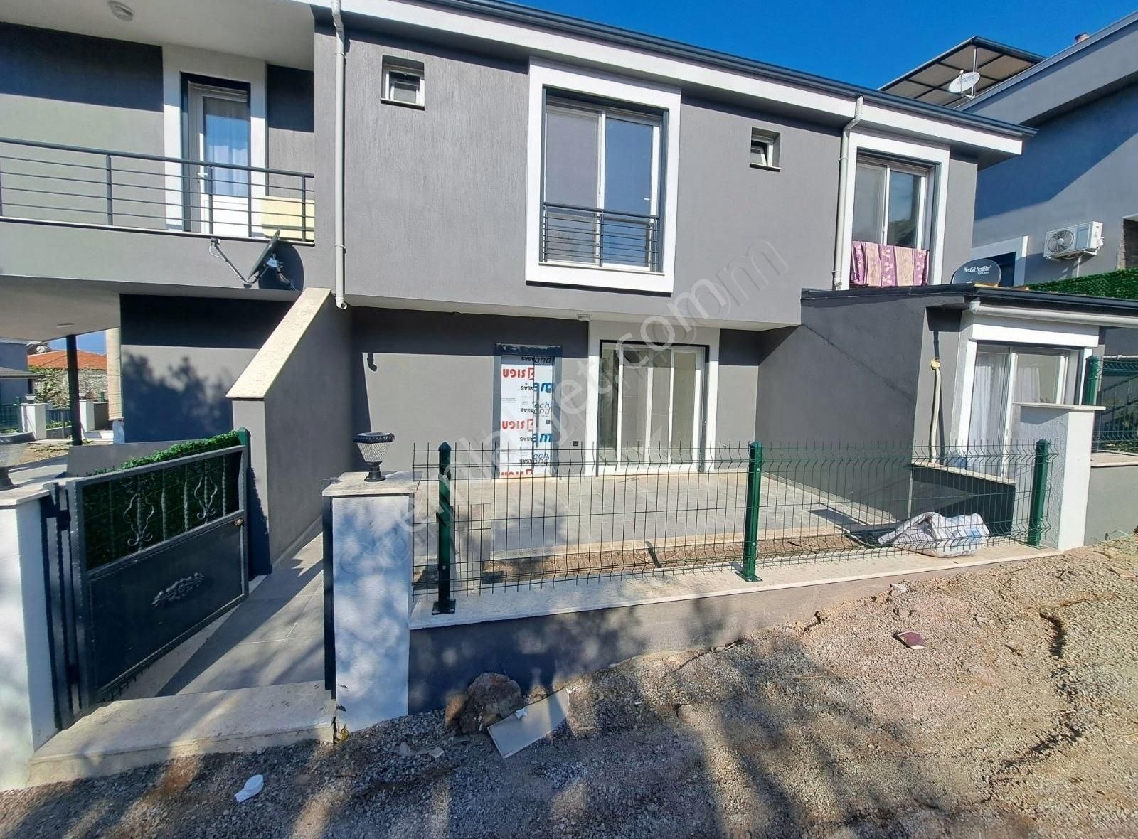 İzmir Seferihisar Doğanbey De Satılık 2+1 Villa